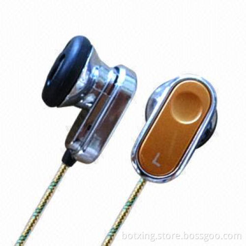 2013 earbuds new